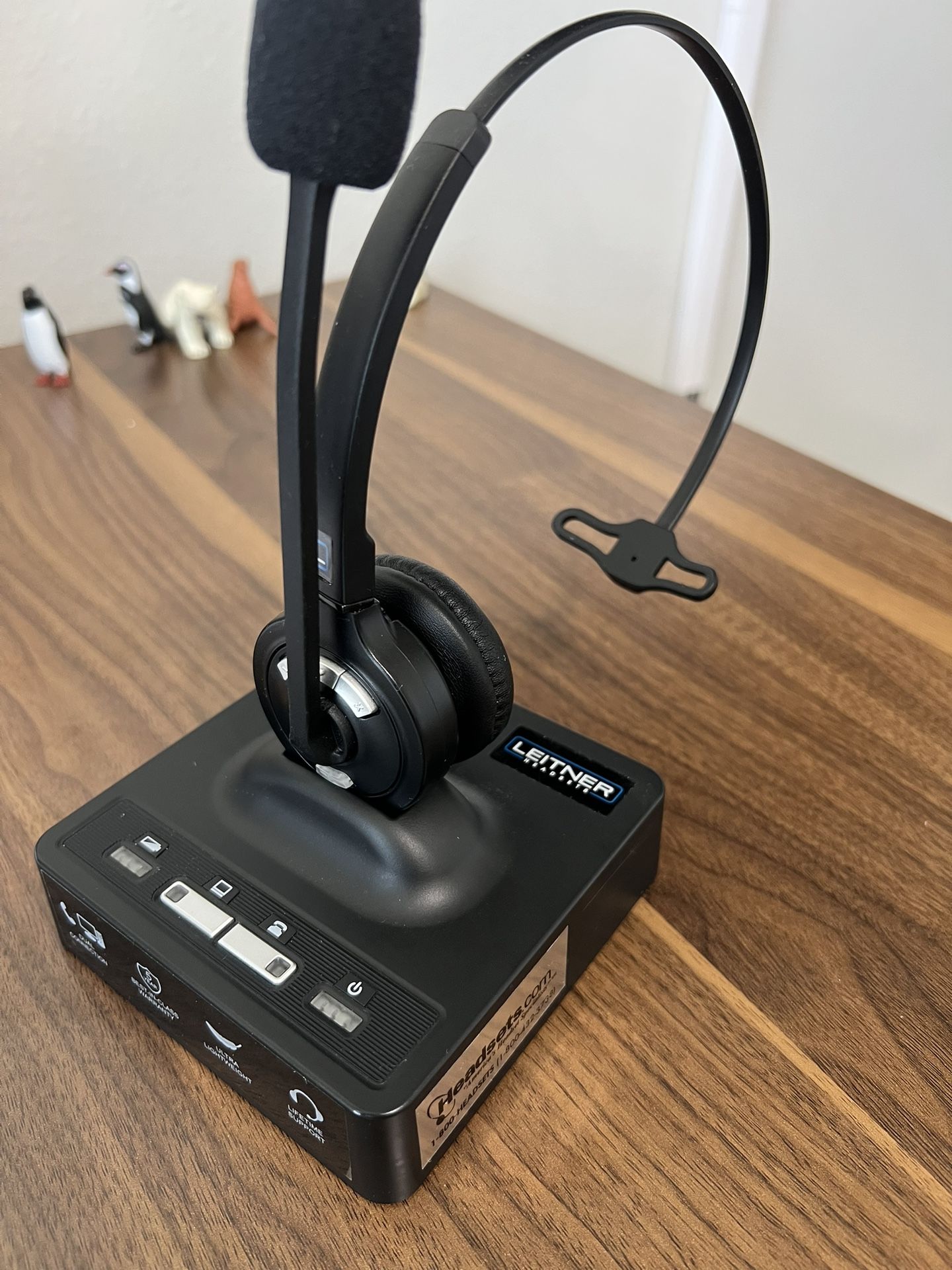 Leitner LH270 2-in-1 Wireless DECT Headset with Mic – Computer and Telephone Compatible (DECT Headset, not Bluetooth)
