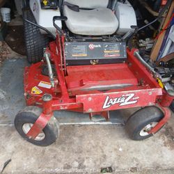 Cero Turn Exmark  Láser 