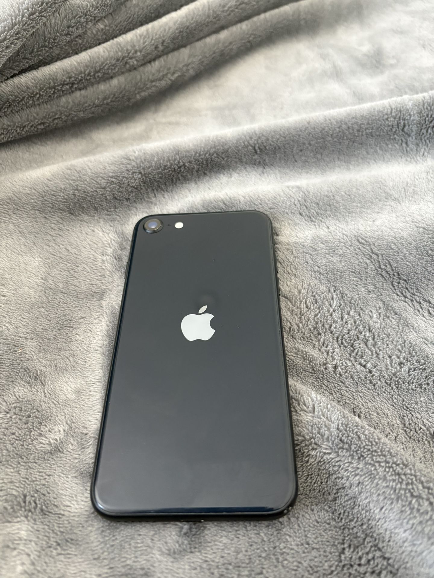 iPhone SE