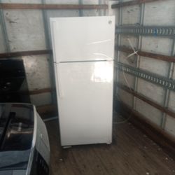 Refrigerator Ge