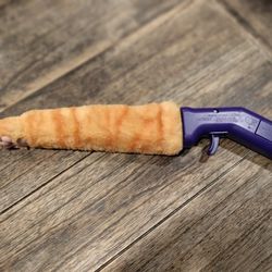 Wicked Cool Toys The Original CAT PAW Yowling Tabby Orange Trigger Toy