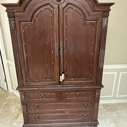 Broyhill Signature Armoire 