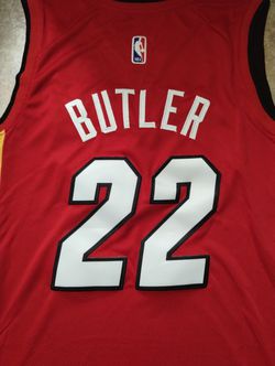 Jimmy Butter Miami Heat Basketball Jersey Mens Size L for Sale in Danvers,  MA - OfferUp