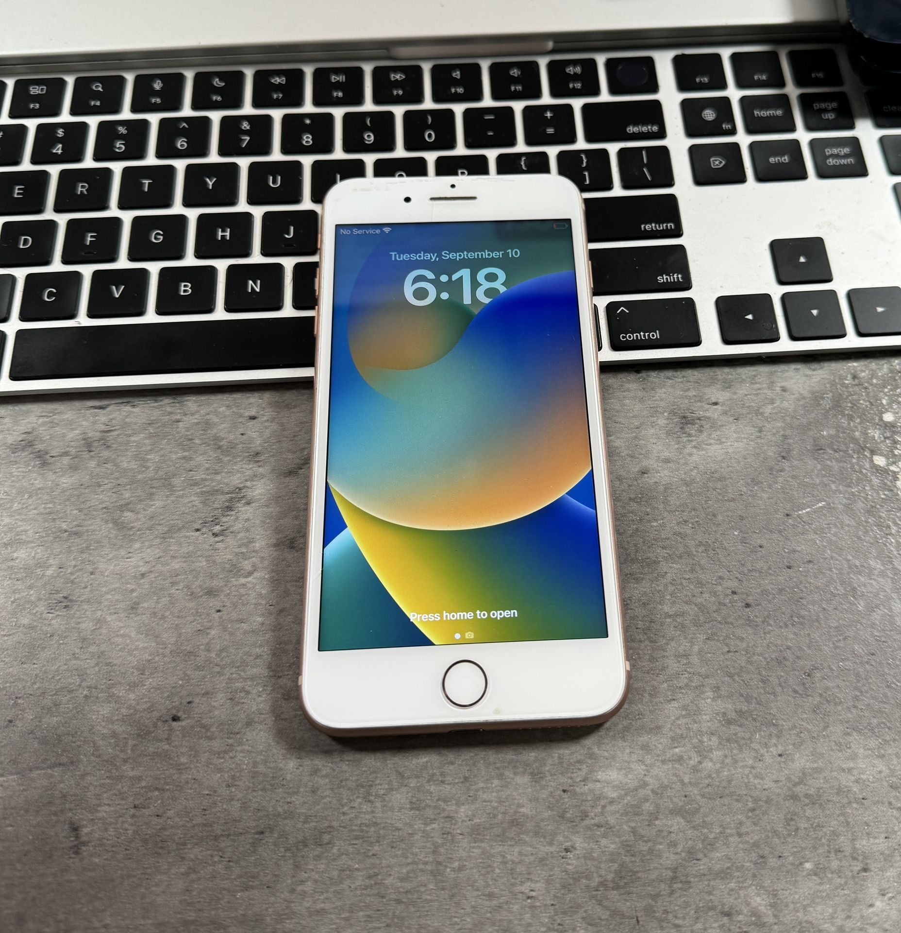 64 GB iPhone 8 Plus, Verizon, AT&T, T-Mobile, unlocked