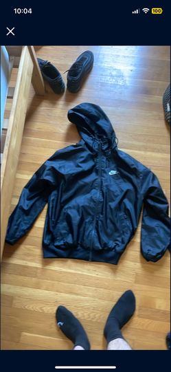 Nike Windbreaker Size Small