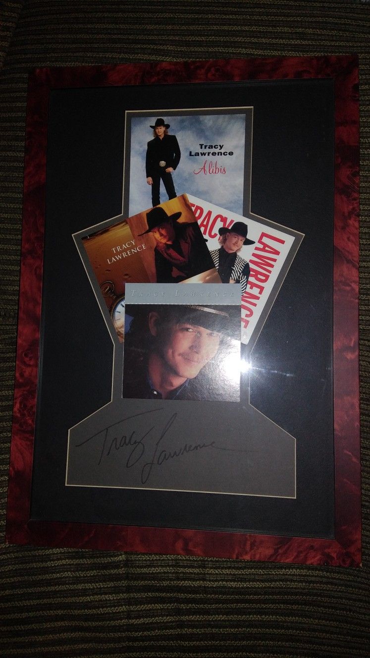 Tracy Lawrence Autograph