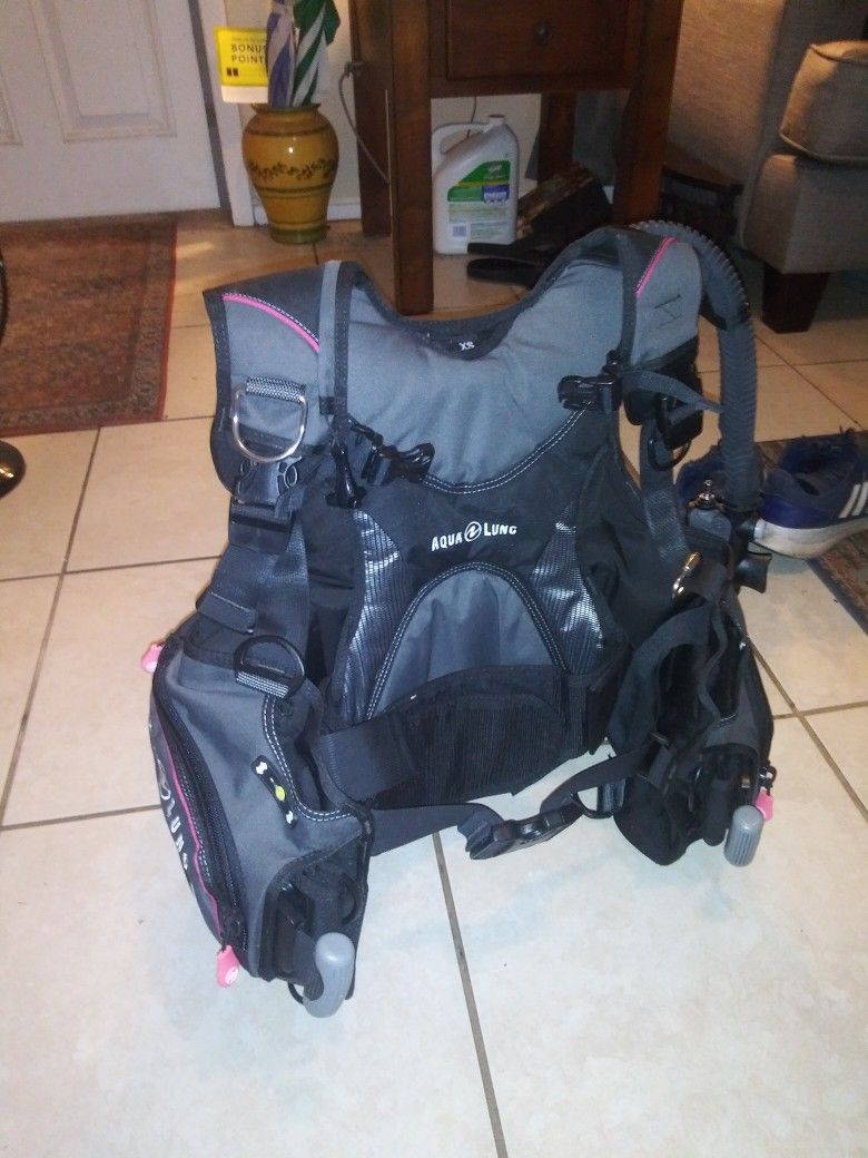 Aqualung Pearl Size X Small