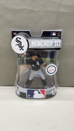Sox Moncada 10 . Item No 738 (Shopgoodwill)