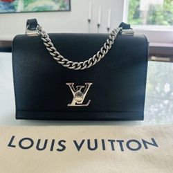 Louis Vuitton Lock Me II Bb Bag