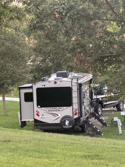 2025 Outdoors RV Blackstone 250 RDS