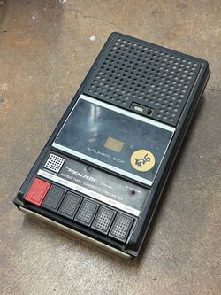 Realistic CTR-80 AC/Battery Cassette Recorder