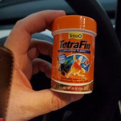 Tetrafin Goldfish Flakes