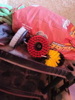 Drill Brush Attchments