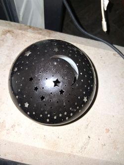 Black Metal Star and Moon Candle Holder