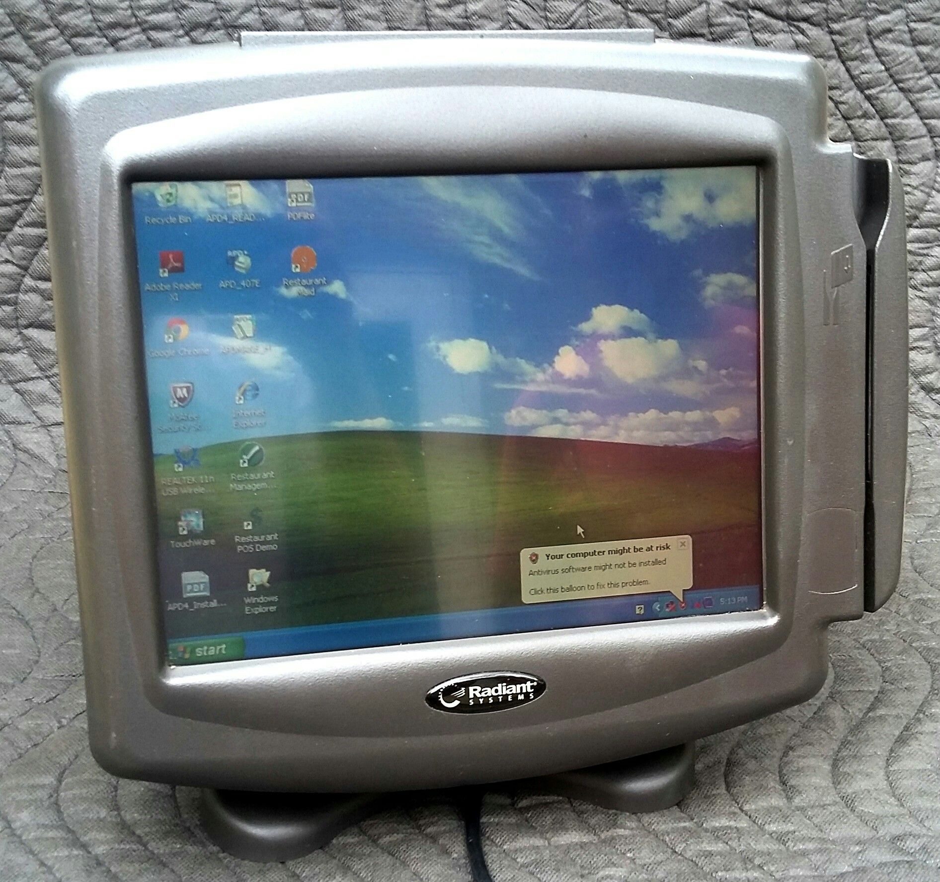 Radiant Systems POS P1220 Touchscreen Terminal