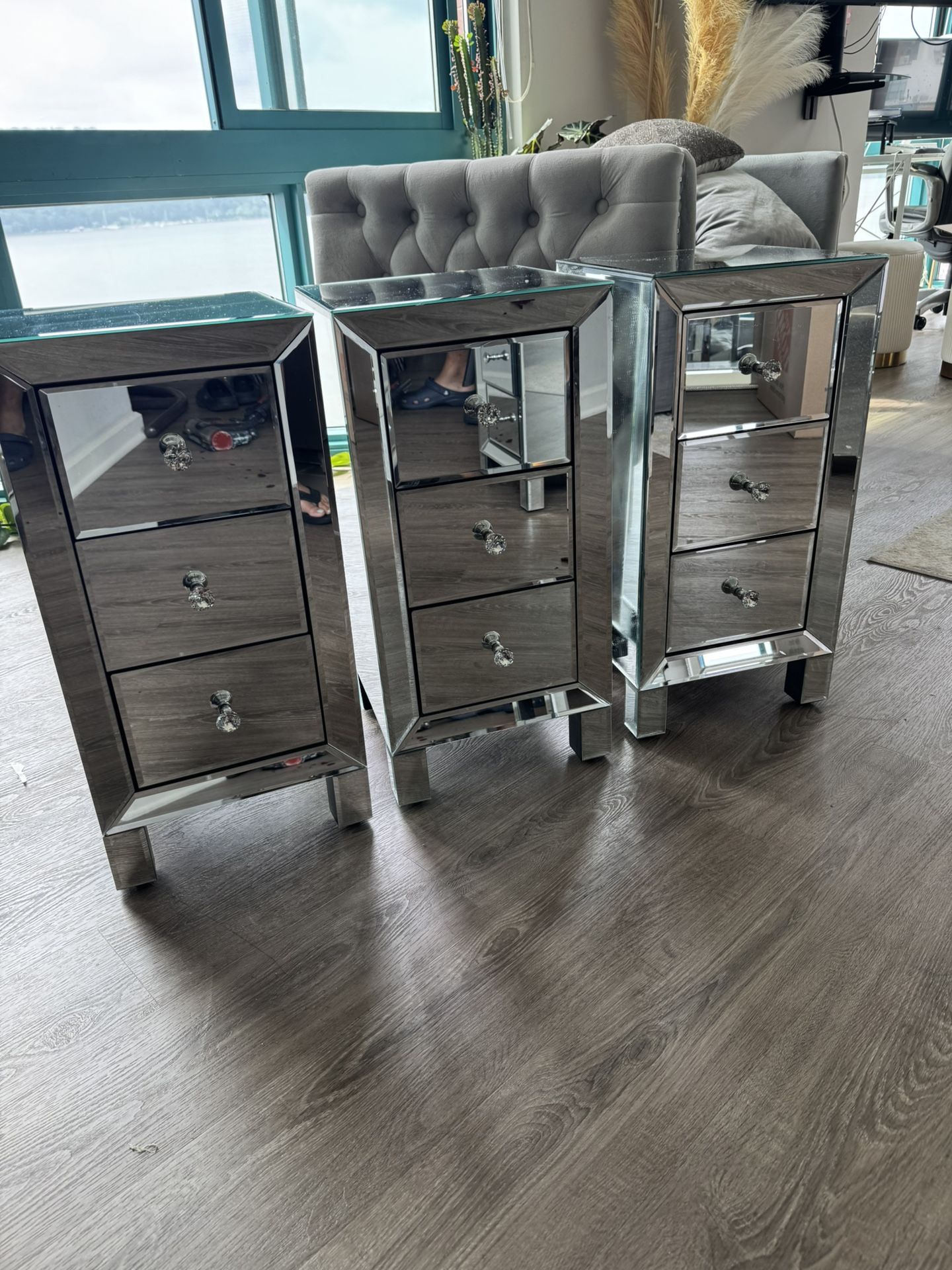 Set Of 3 Mirrored Side End Tables