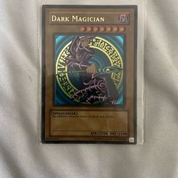 Lot Of 100 Vintage YuGiOh Cards
