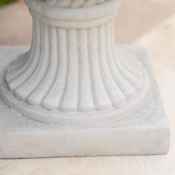 ITALIAN URN