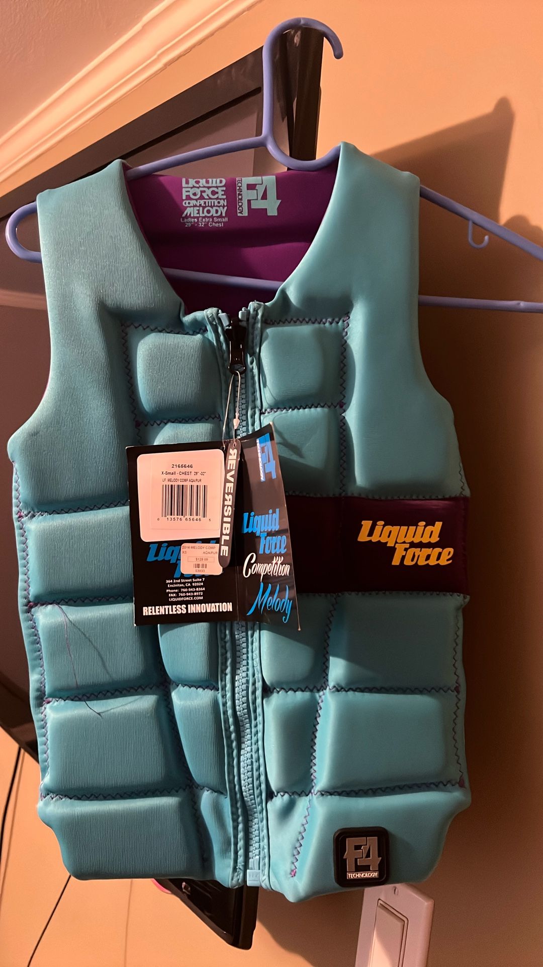 Liquid Force Completion Women's Small Flotation