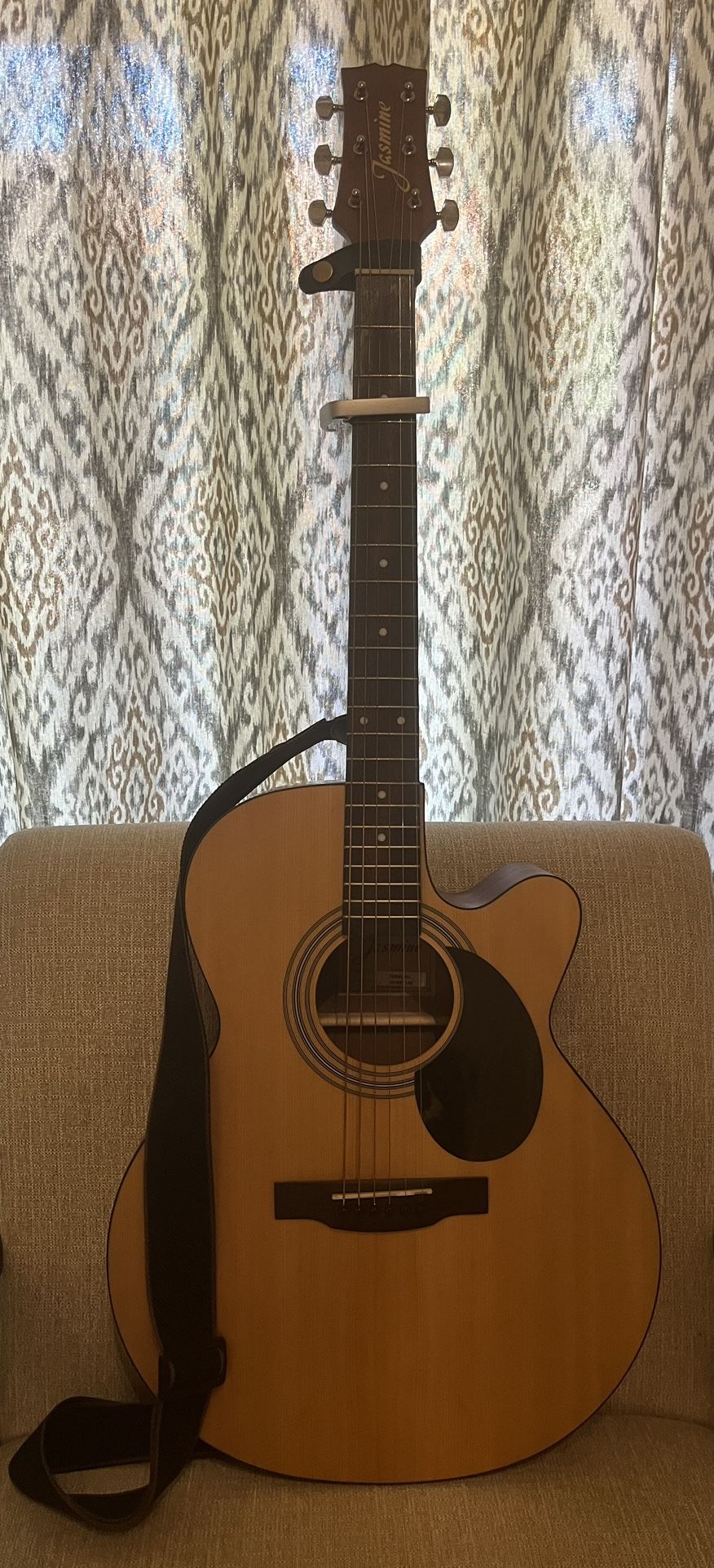 Jasmine S34C Acoustic Guitar