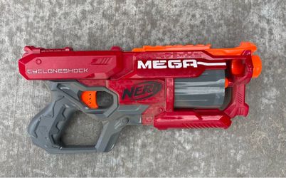 Nerf N-Strike Elite Mega CycloneShock Blaster Tested with 6 Mega Whistler Darts