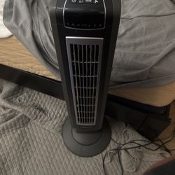 Lasko Oscillating Tower fan