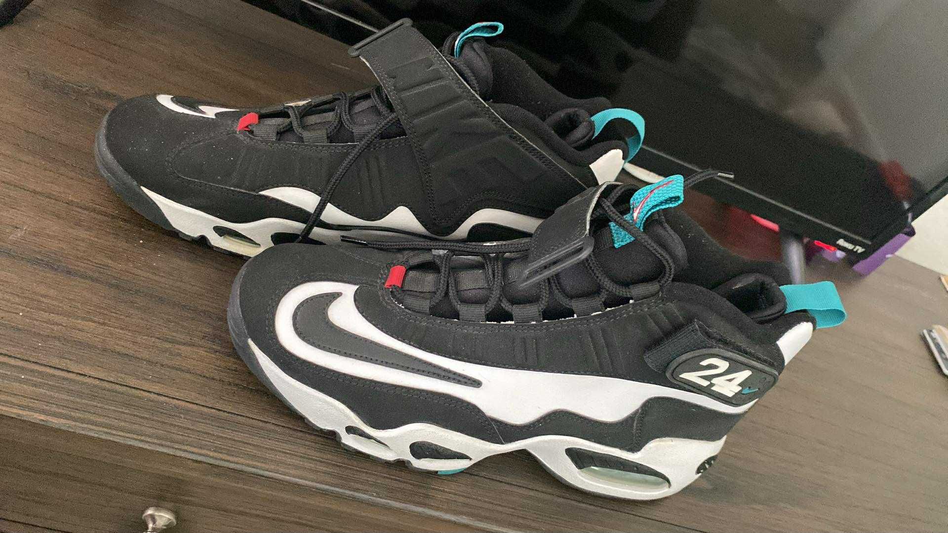 Ken Griffey Nike 