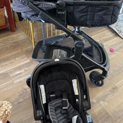 Graco Stroller/ Bassinet And Car Seat