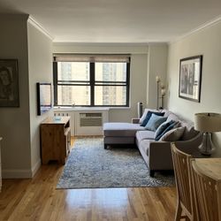 Sofa With Reversible Chaise