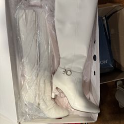 Bandolino Knee High Boots. 7 1/2 Women’s. 