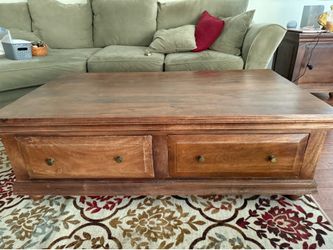 Coffee table and end table set