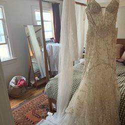 Galia Lahav Wedding Dress & Sparkle Veil 