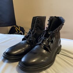 A boot to New York boots