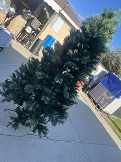 7.5 Feet Christmas Tree