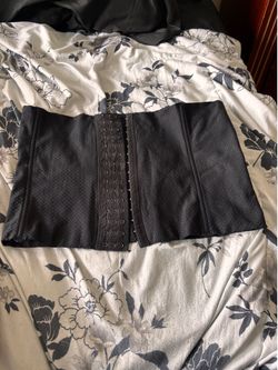 Waist trainer