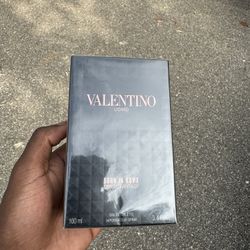 Valentino Uomo 