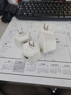 Used Cox wifi boosters 4 total