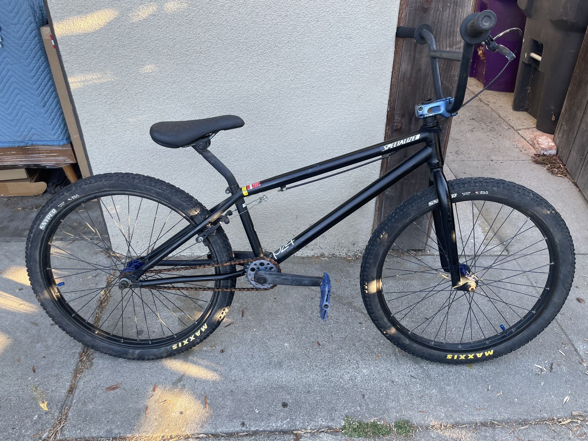 Specialized P24 BMX 24”