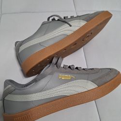 Grey Pumas Men 8.5