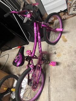 Girls bike