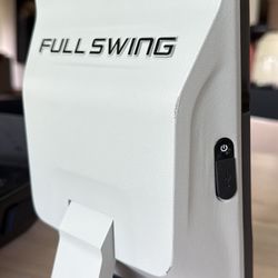 Full Swing KIT Launch Monitor