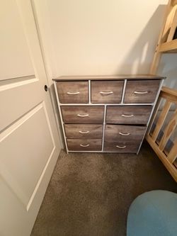 WLIVE Tall Dresser for Bedroom, 9 Drawer Chest of Drawers, Greige