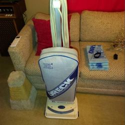 Oreck Vacuum Cleaner 