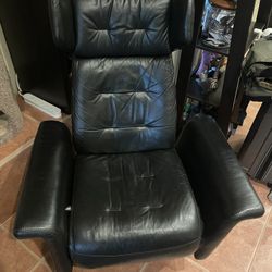 Modern Recliner Chair