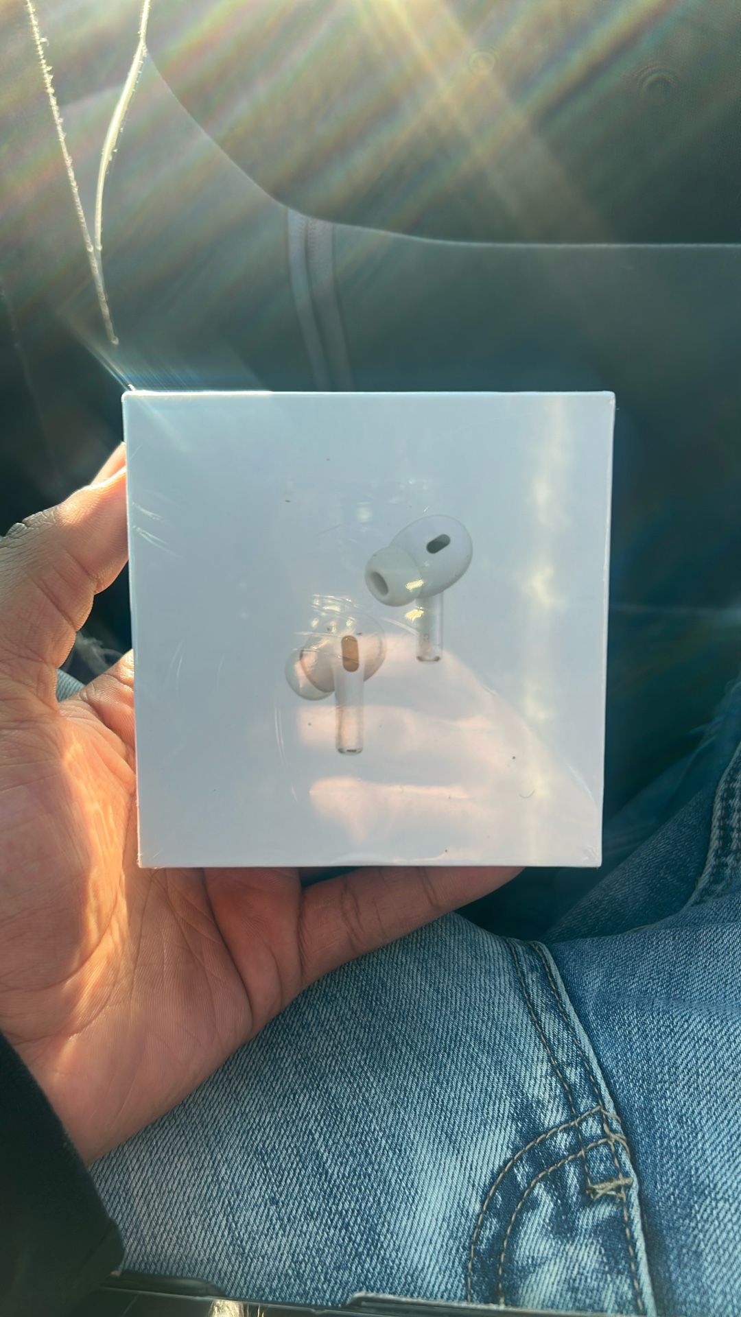 GEN / AIRPOD PRO BRAND NEW