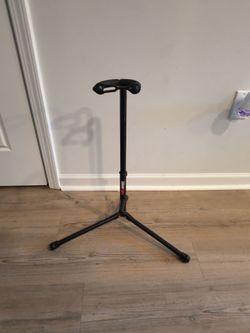 Fretrest Guitar Stand