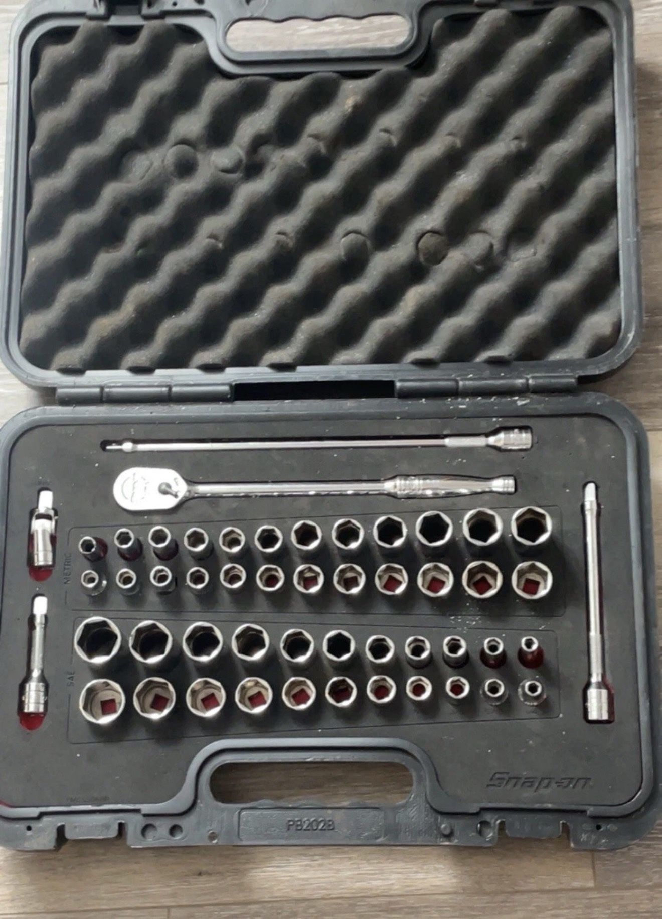 Snap-On 3/8” Drive Metric & SAE Shallow and Deep Socket Set w/ Case