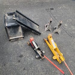 Auto 2 Jacks, Set Of Jack Stands And a Set Of Ramps 