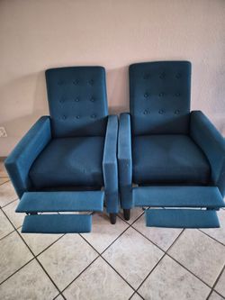 2 Sofa Chairs