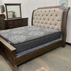 Wyndahl Rustic Brown Upholstered Panel Bedroom Set